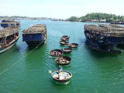 Những “ngọn hải đăng” can trường giữa Hoàng Sa